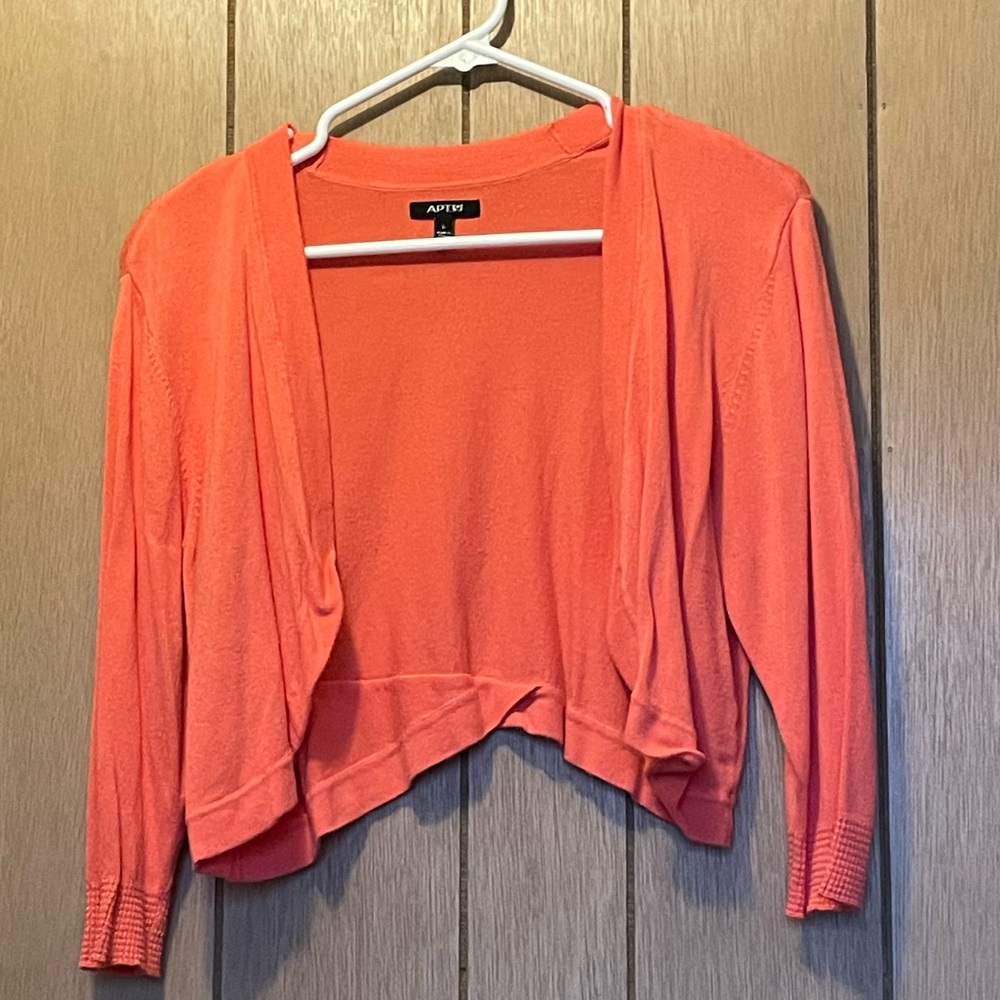 Cropped cardigan